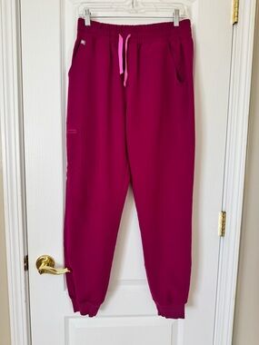 Figs High Waisted Zamora Jogger Scrub Pants Dark Magenta color code 2080 Medium